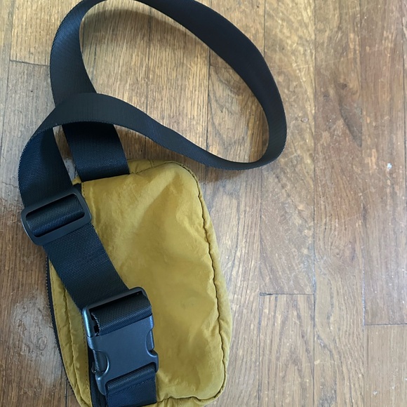 Cotopaxi Lululemon Multicolor Fanny pack hip pack - Picture 2 of 8